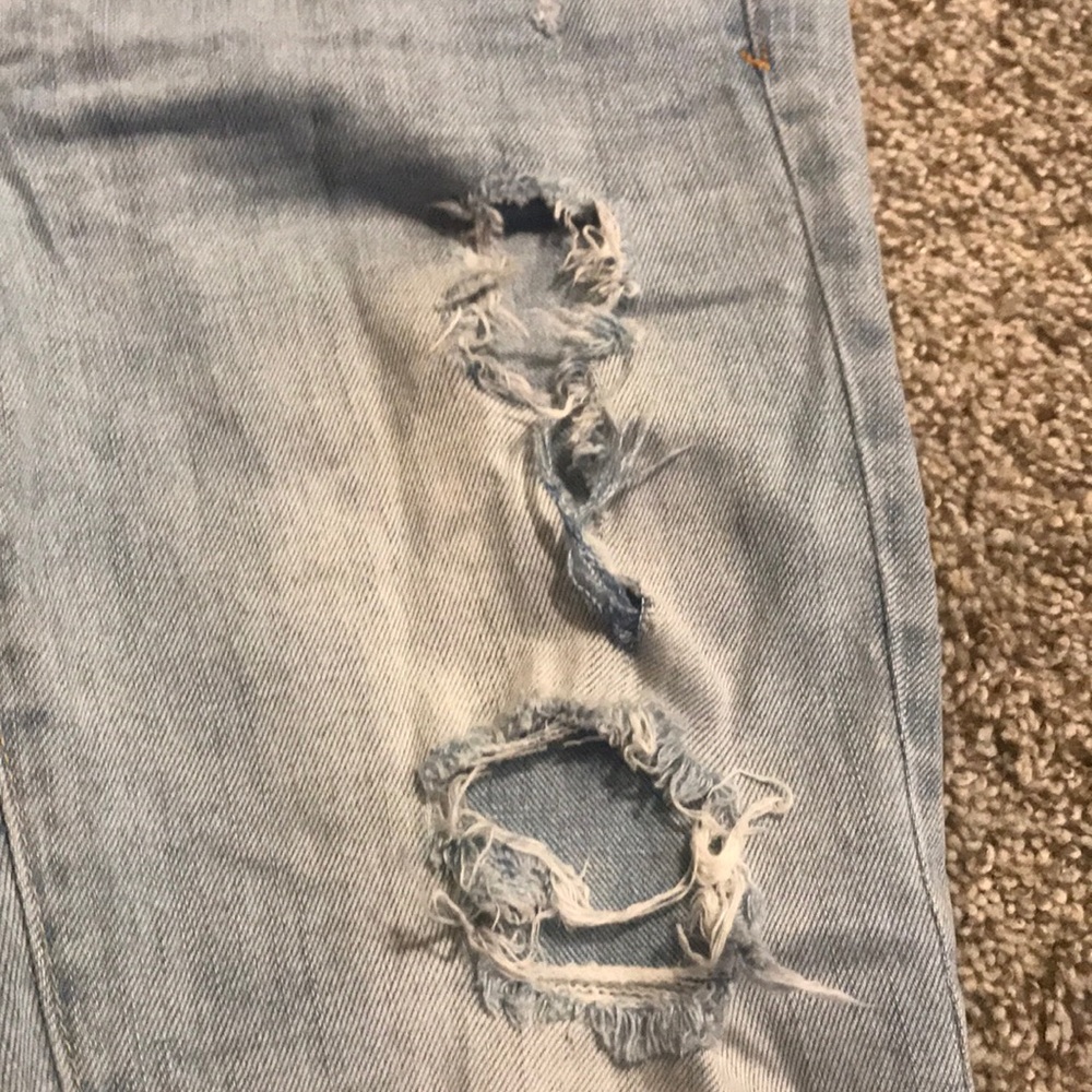 Jeans - Picture 7 of 8